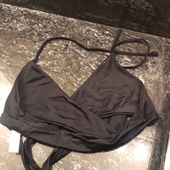 Wrap around bikini top - Picture 3 of 3